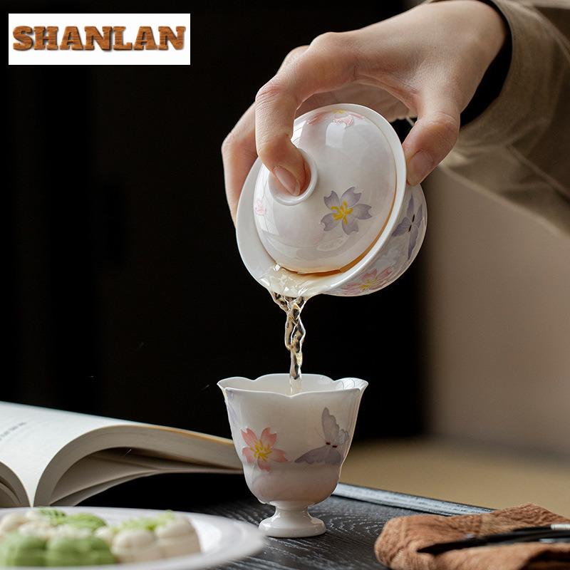 100ml Hand-painted Cherry Weaving Butterfly Gaiwan Vintage Tea Tureen Tea Bowl With Lid Kit Tea Maker Cover Bowl Cha Ornaments