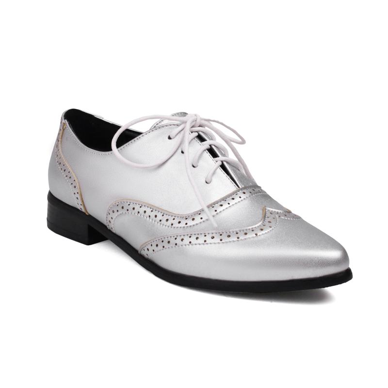 Plus Size 41 42 43 Spring Autumn New  Pointed Toe British Style Brogue Shoes Cross Lace Up Casual Flats Silver Retro Oxfords