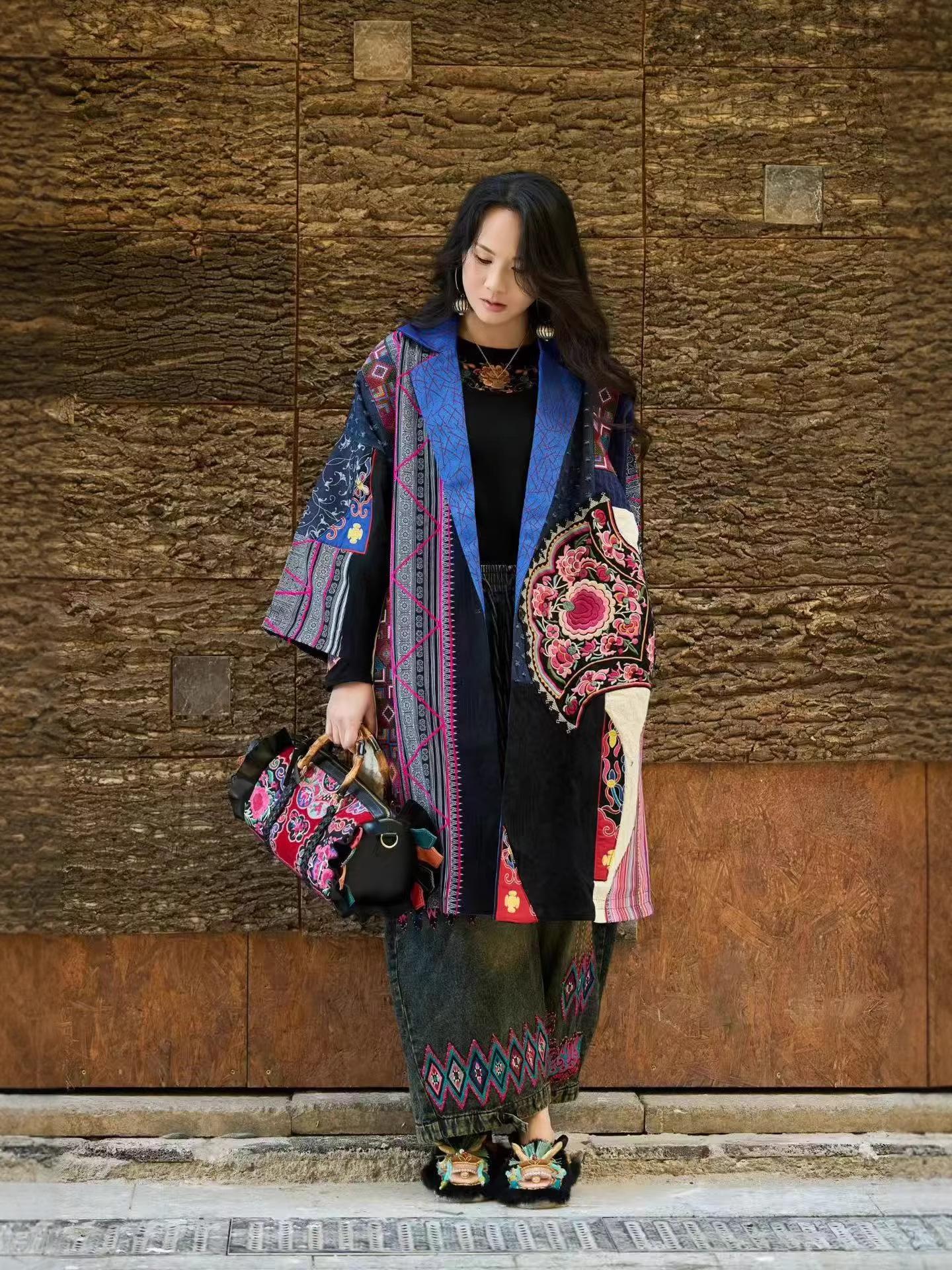 

Yunnan Ethnic Embroidered Retro Trench Coat One Size