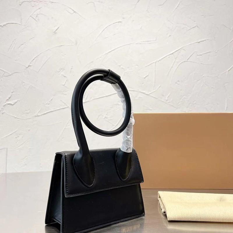 Mini Quadratische Crossbody Tasche 18cm PU Leder Magnetische Schulter Handtasche Damen Tägliche Nutzung