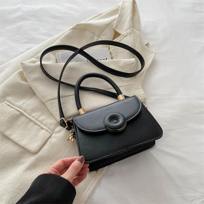

Trendy 2024 Spring Fashion Candy Color Minimalist Small Shoulder Bag чёрный