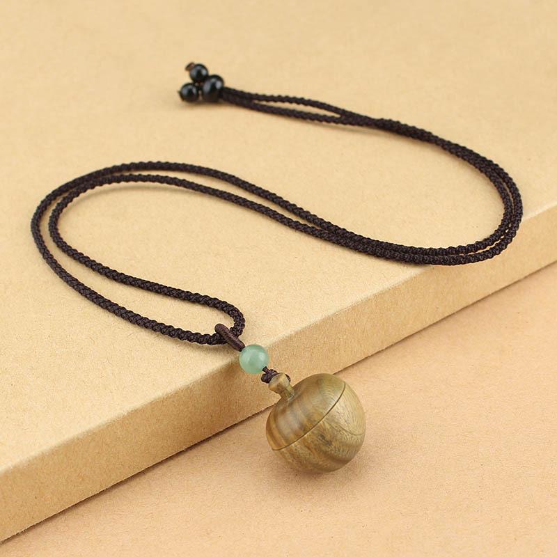 Открывающийся кулон-амулет Ганэша из зеленого сандала - Винтажный этнический амулет мира