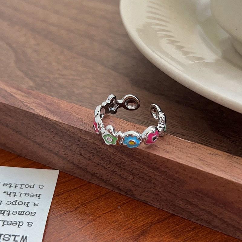 Children's Adjustable Star & Flower Bamboo Ring for Women - Stackable, Stylish, and Cool