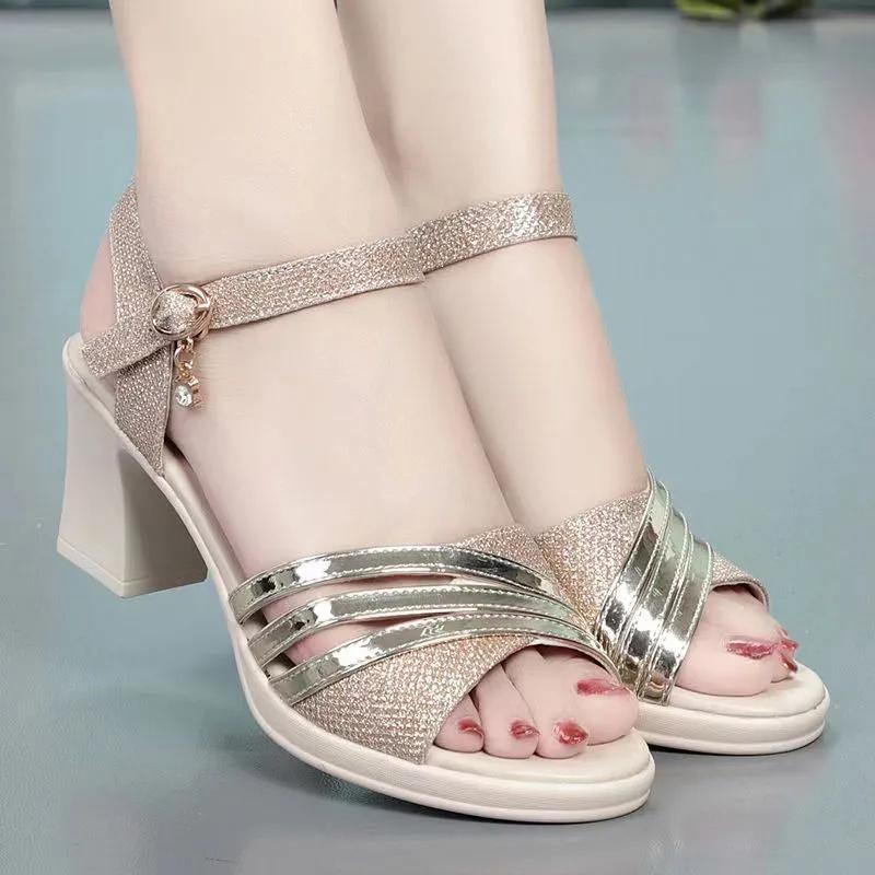 Cresfimix Women Fashion Black High Quality Spring & Summer Stiletto Heel Sandals for Sexy Party Lady Sexy Golden Pumps Ba393