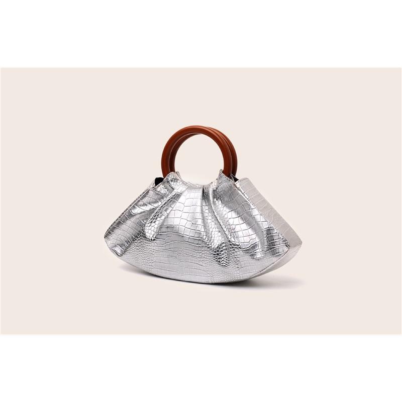 Женская сумочка Супер темперамент Модная плиссированная ручная сумка Сумка-облако Вечерняя сумка 29*7*15cm серебряный