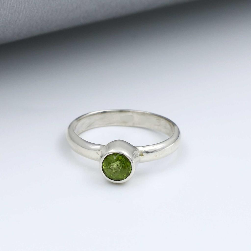 Solid 925 Sterling Silver Ring, Peridot Gemstone Ring, Handmade Ring, Stacking Ring, Birthstone Ring, Statement Ring