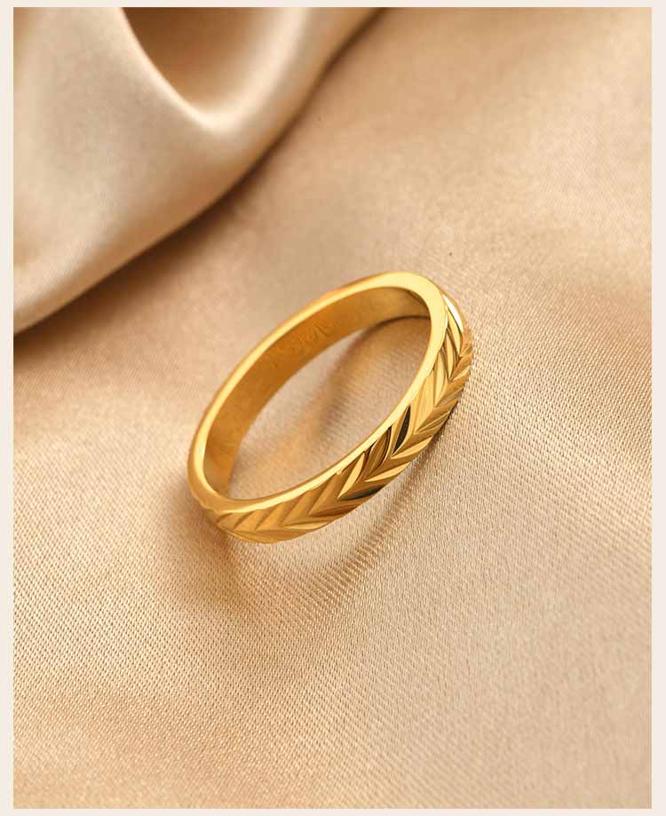 Trendy Chevron Herringbone Ring for Women Men, 18K Gold Plated Stainless Steel Stackable Band, Waterproof Tarnish Free
