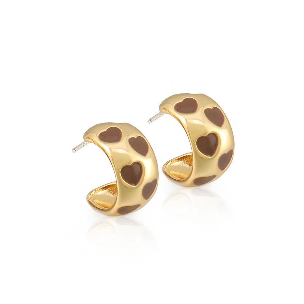 French high-end earrings, retro red earrings collection, new oil-dripping stud earrings design, ear buckle temperament, niche and versatile