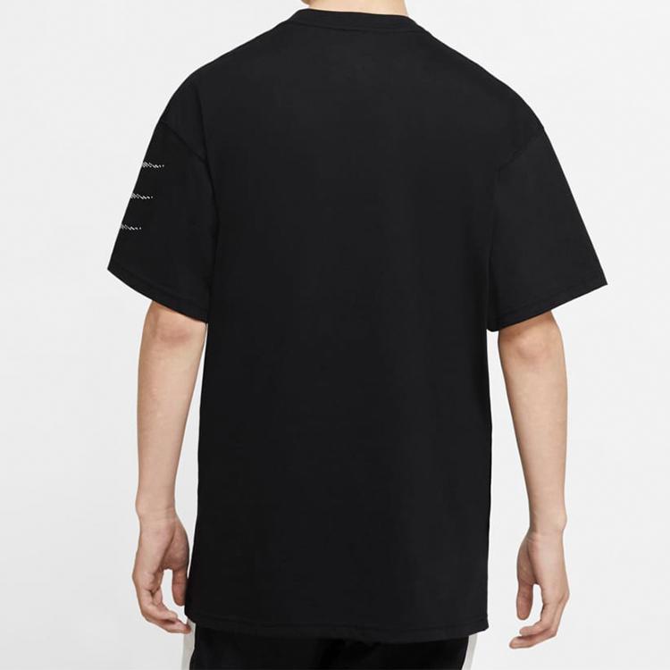 Nike T Shirts Men's Black Crew Neck Moderate Straight Fit CW0376-010