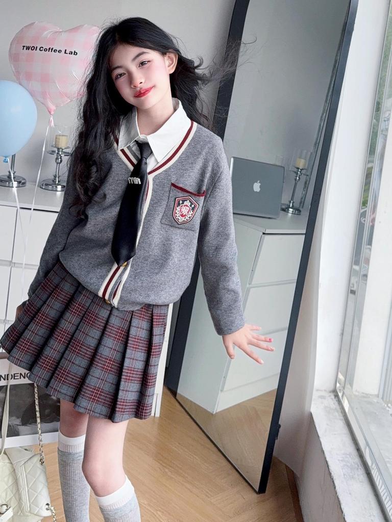 Girls' 2025 Preppy-Style Knitted Cardigan, Shirt & Pleated Skirt Set for Spring/Autumn