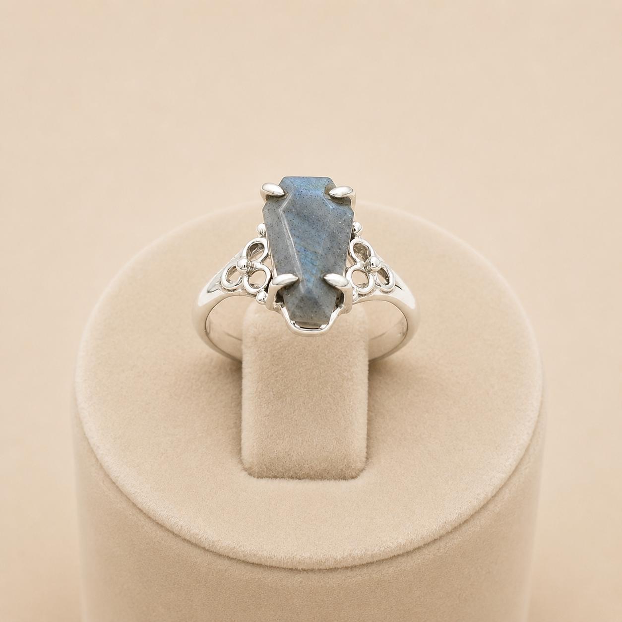 

Labradorite Coffin Ring in 925 Sterling Silver, Handmade Gothic Flashy Gemstone Ring, Witchy Boho Jewelry for Women 12 срібний