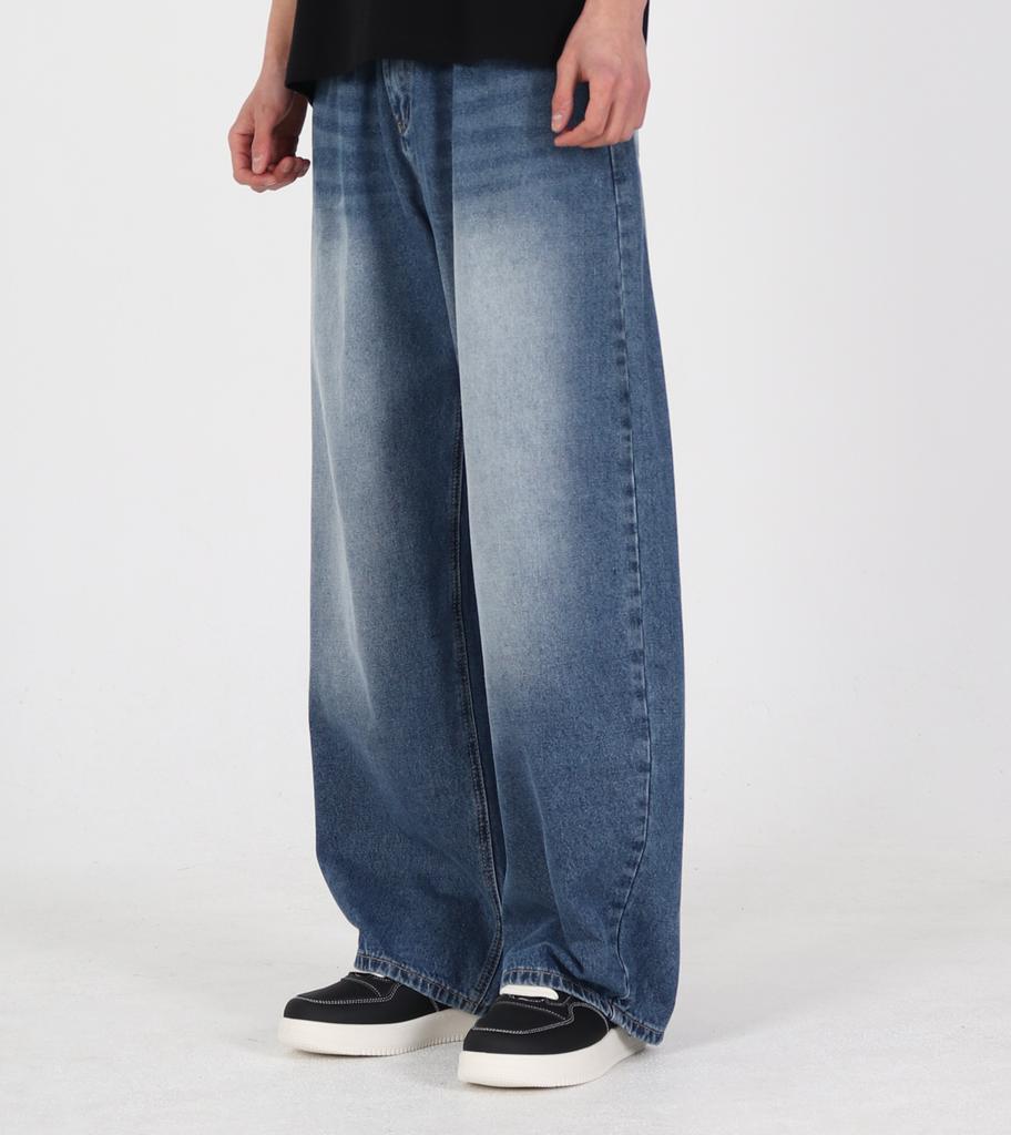 Beoteunseoul Catbrush Curved Wide Denim Pants [Medium Blue]