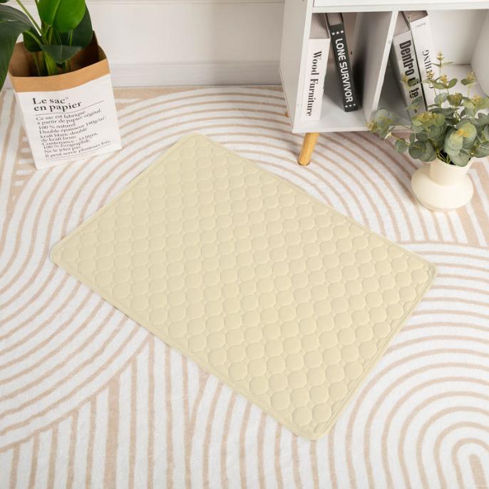 Reusable Dog Pee Pad Blanket Absorbent Diaper Washable Puppy Training Pad Pet Bed Urine Mat for Pet Car Seat Cover Pet Supplies