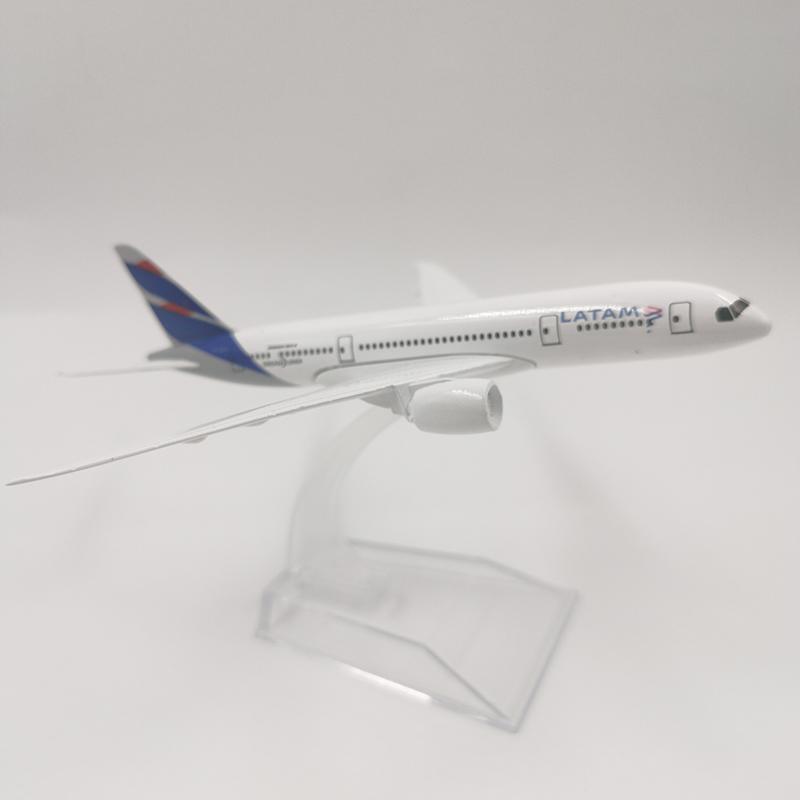 Jason Tutu 16Cm Latam Boeing 787 Aircraft Model Planel Airplane Diecast Metal Planes Collect Gifts