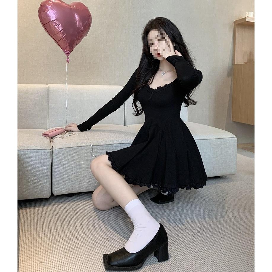 French gentle wind super beautiful waist slim dress niche age reduction beautiful unique fluffy short skirt winter
