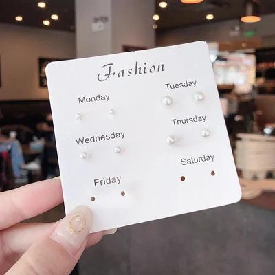 

Korean Version Of The Hot Sale Af Aweek Earrings Set 7 Pairs Of Simple And Sweet Earrings Set Combination Of Week Zircon Gifts