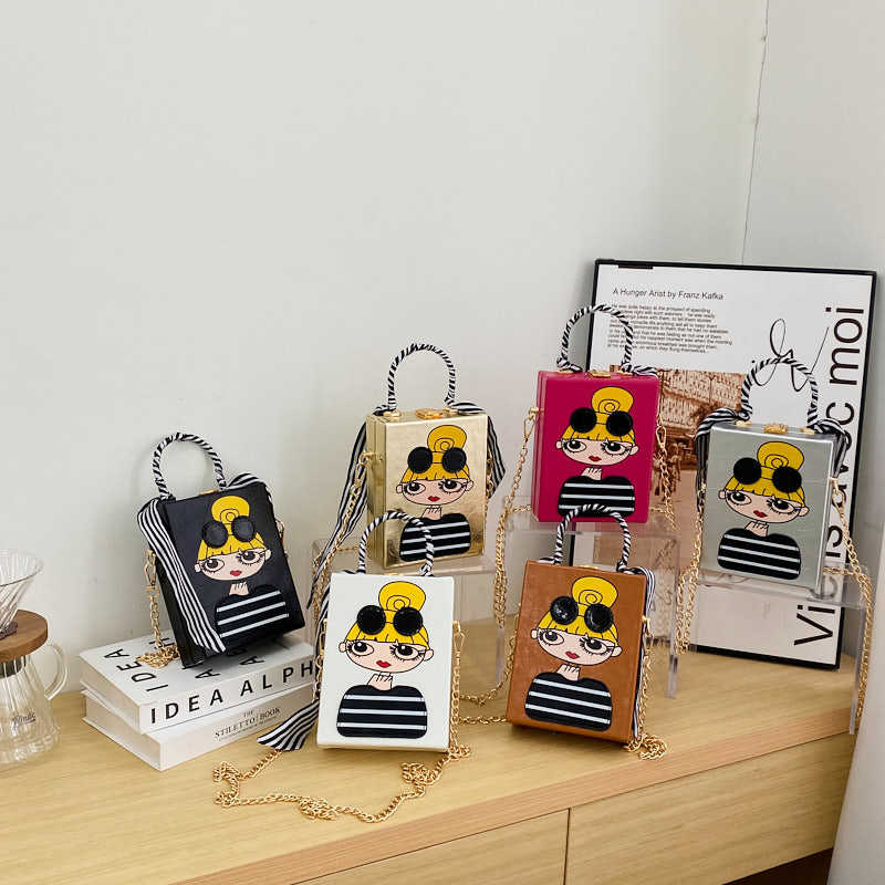 Personalized and Creative Small Bag 2025 New European and American Fashion Printed Glasses Beautiful Women Shoulder Bag Crossbody Box Bag Tide