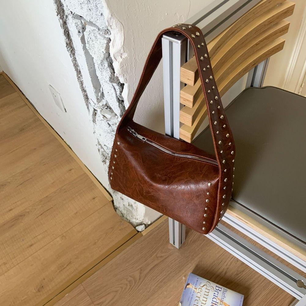 Spicy Girl Style Pillow Underarm Bag French Commuting Shoulder Bag Retro Rivet Handbag  Women