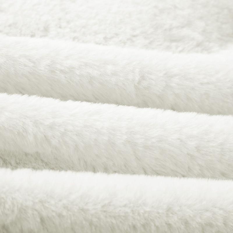 Trendy Ladies Shawl Set Large Size Wrap Polyester Furs Shawl Cold Weather Comfortable and Fashionable Outerwear
