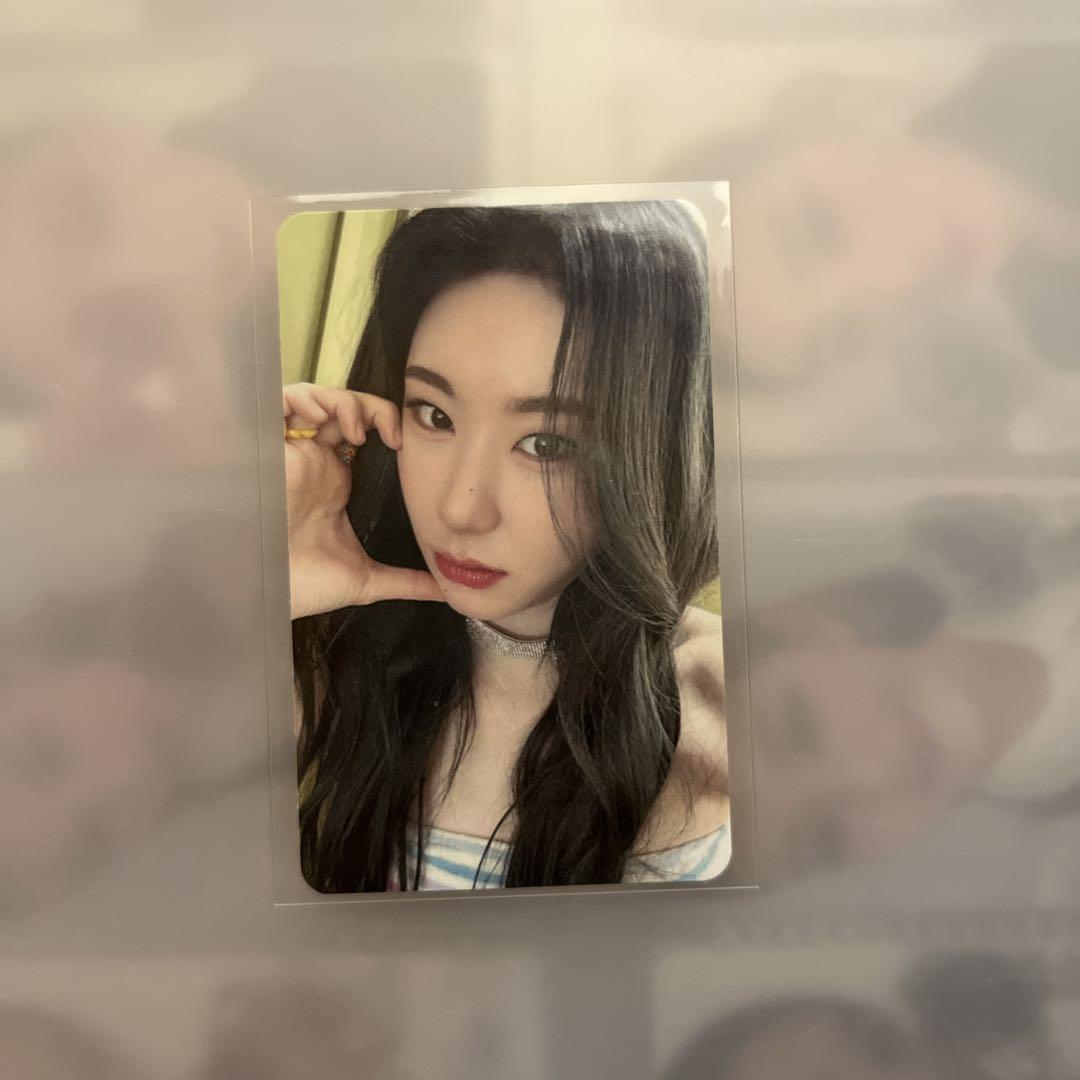 

[USED] Itzy Kill My Doubt Showcase Chaeryeong Trading Card