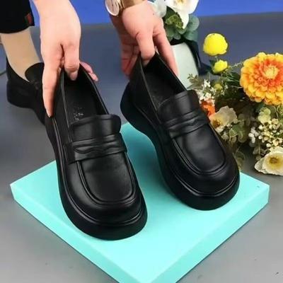 Weiche Sohle neue britische Stil kleine Lederschuhe rutschfest Muffin Plateau Single Shoes