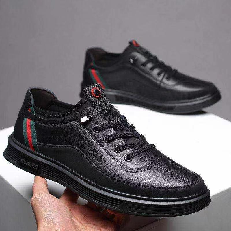 

Leather board shoes spring and autumn men s sports and leisure lace-up leather surface middle-aged and elderly board shoes large size one piece 2025 39