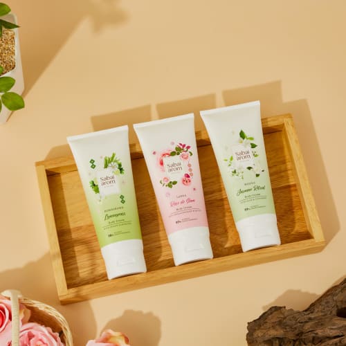 Sabai arom Hand Cream Thai Rose Scent