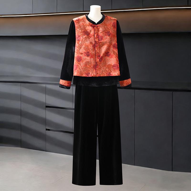 

Mom s Chinese Style Gold Velvet Vest Suit: Elegant Spring/Autumn Three-Piece Set for Middle-Aged Women 5XL (150-165 jin)