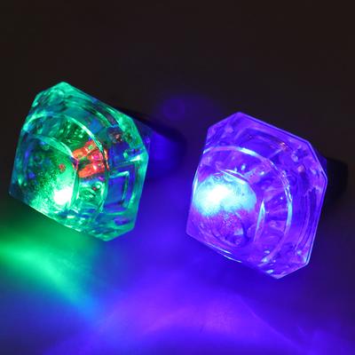 1Pc Led Blinklicht Bis Glowing Finger Ring Spielzeug Weihnachten Jahr Party Spielzeug