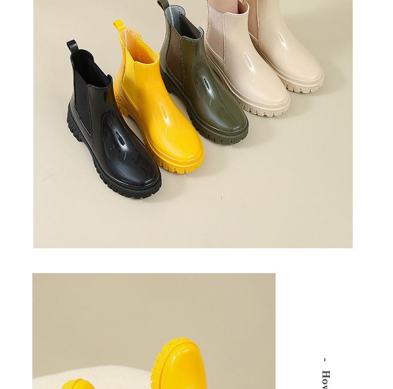 Korean Mid-Tube Women's Rain Boots: Wear-Resistant, Waterproof and Non-Slip with Soft Soles. Ideal for Outdoor Use.