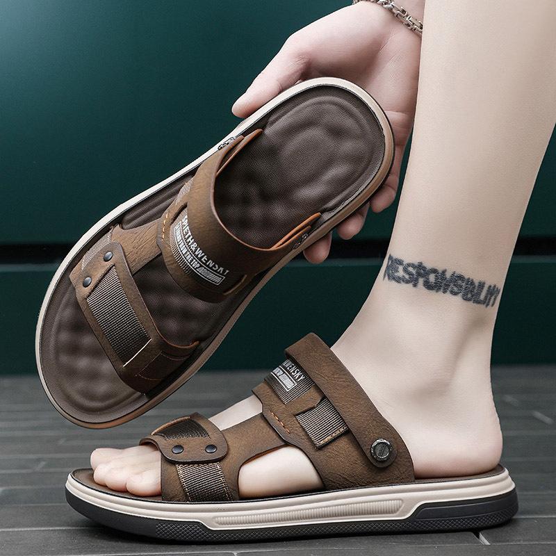 Men's shoes 2025 summer new men's fashion light luxury high quality leather surface comfortable outdoor two wear one word cool slippers