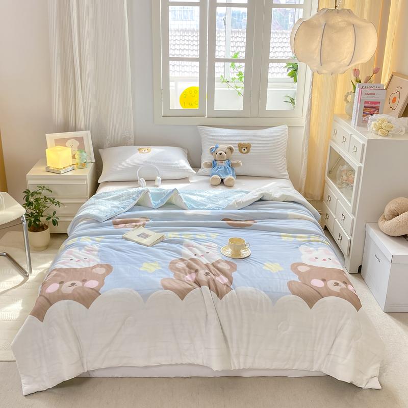 Cartoon Rainbow Bear Summer Quilt 100% Cotton Air Conditioning Thin Quilt for Kids Teens Multi-functional Nap Quilted Quilt