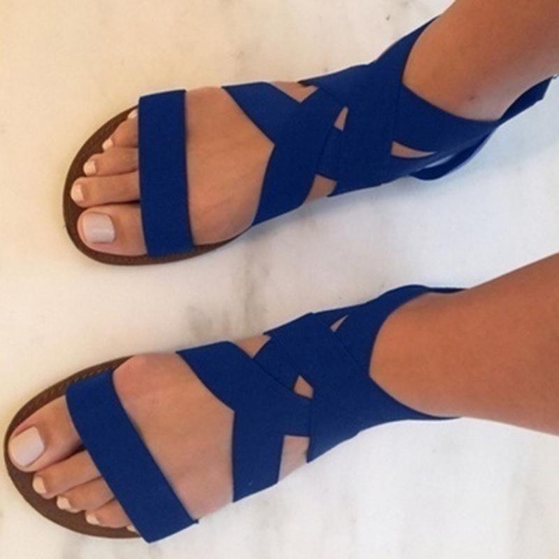 Sandalias de moda de verano para mujer Sandalias de vendaje plano cruzadas  atadas sandalias huecas plus size comprar a buen precio — entrega gratuita,  reseñas reales con fotos — Joom