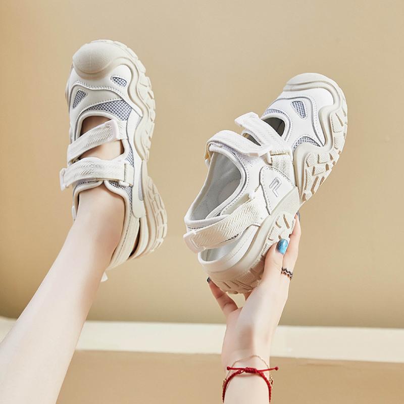 2024 New Footwear Women Sport Sandals Wedge Hollow Out Women Sandals Outdoor Cool Platform Shoes Women Beach Summer Shoes