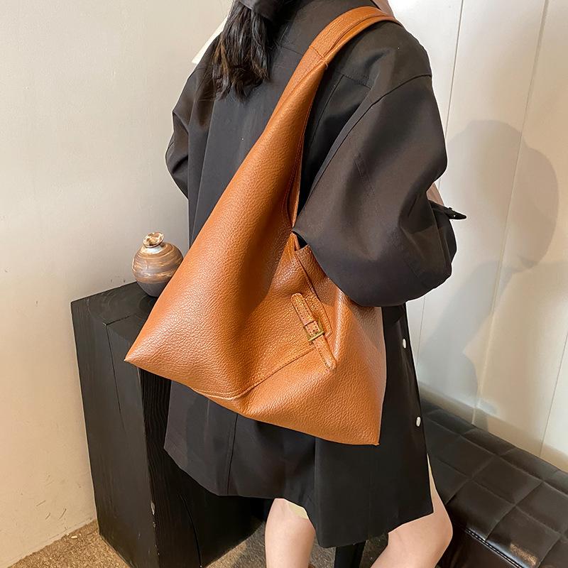 Retro High-end Bag Women's 2025 New Fashion Simple Shoulder Underarm Bag Commuter Tote Bag Big Bag