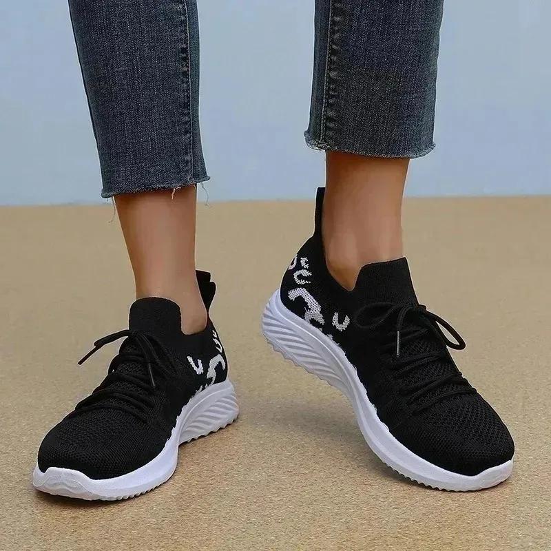 Summer Shoes for Women 2025 New Mesh Shoes Breathable Sports Shoes Fashionable and Versatile Casual Sneakers Zapatos Casuales