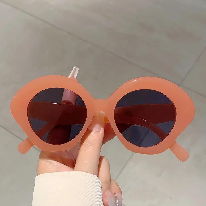 

Vintage Luxury Brand Designer Oversized Irregular Sunglasses Women For Men Sun Glasses Punk Popular Candy Big Frame Eyewear