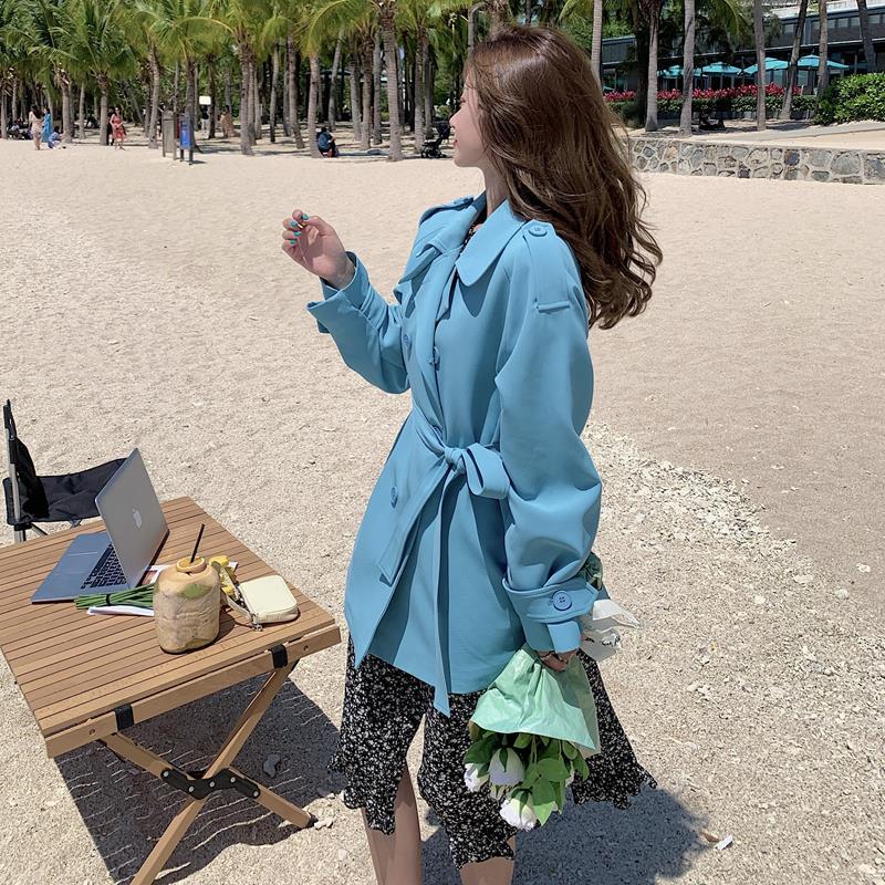 Nové jarní a podzimní dámské oblečení Malá krátká jezerně modrá volná ležérní větrovka pro ženy