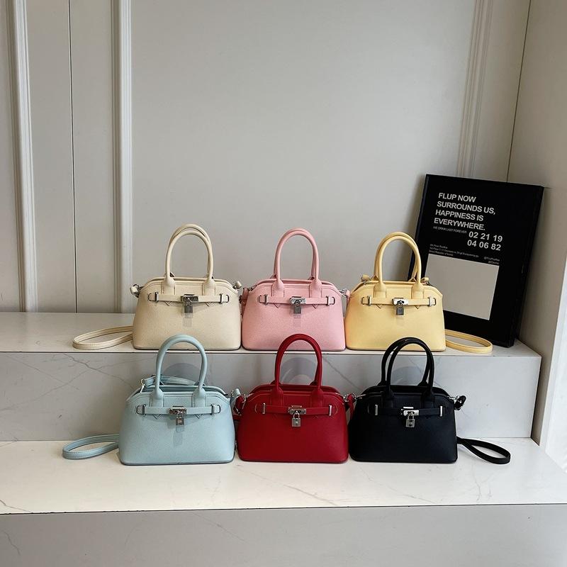 New Women's Bag Fashion Style Street Shot Solid Color Shell Bag Portable Shoulder Oblique Span Bag