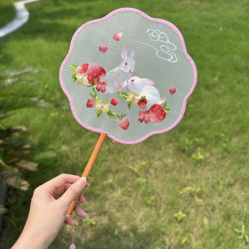 LIEI Suzhou Embroidered Round Fan