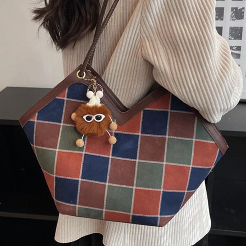 IELGY Универсальная модная матовая сумка через плечо большой емкости для женщин коричневый — фото 7