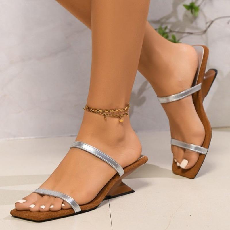 Fashion Summer New Women's Shoes Outdoor High Heels Comfortable Beach Fashion Designer Transparent Sandals Female Slides Pumps