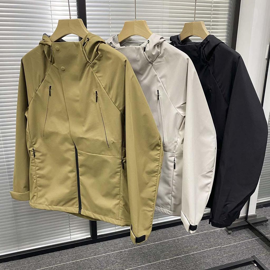 Men's Urban Tech Windproof Waterproof Softshell Jacket with 2K+ Magnetic Buckle for Spring/Autumn