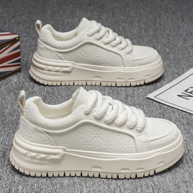 Men 's Casual Four Seasons Fashion Students Comfortable Sneakers Boys Trending Soft Sole Breathable Shoes