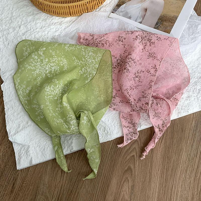 Triangle scarf scarf women's fashion decorative small scarf versatile silk scarf high-end floral headscarf summer women's pastoral headband