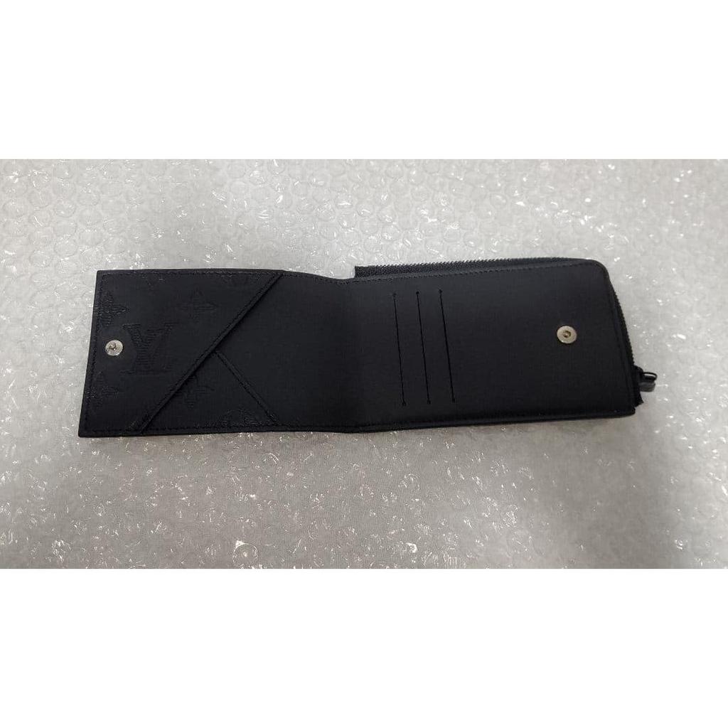 Used Excellent condition LOUIS VUITTON Hybrid Wallet Monogram Shadow