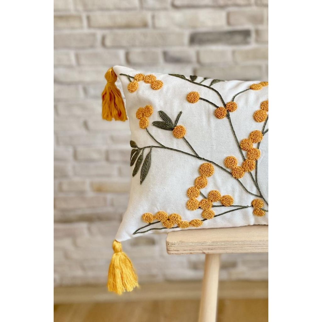 Dekorativer Kissenbezug mit Punch-Stickerei, spezielles Design (schlagen)