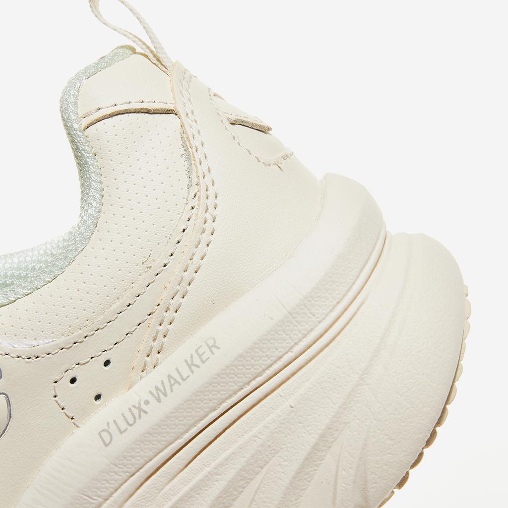 [SKECHERS] deluxe walker 149312-1010085725, popular shoes in Korea