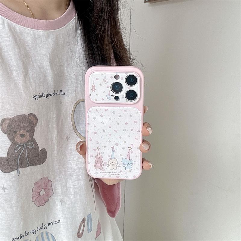 Floral & Animal Chain Phone Case for iPhone 17/16 Pro Max/15/14