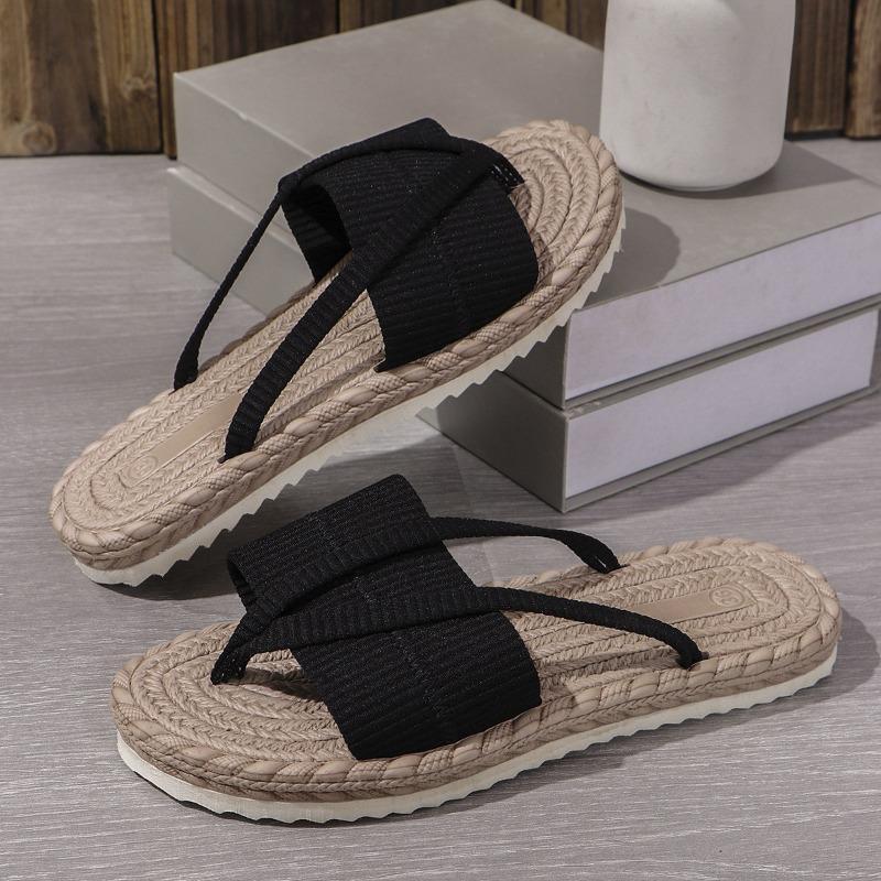 New Beach Vacation Toe Thong Flip Flops Fashionable Summer Sandals